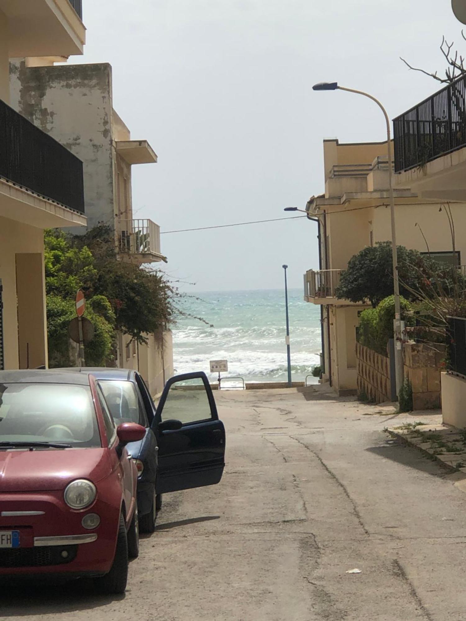 Casa Dorina Charme E Comfort A 100 M Dal Mare Donnalucata  Kültér fotó