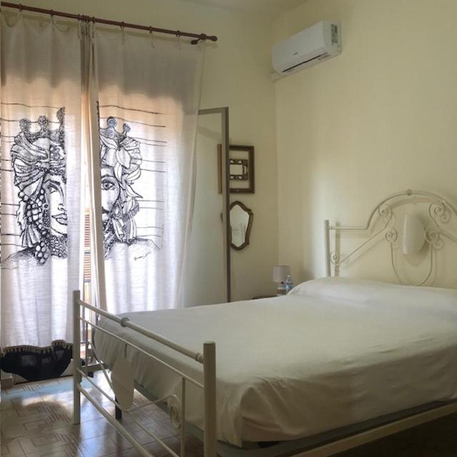 Casa Dorina Charme E Comfort A 100 M Dal Mare Donnalucata  Kültér fotó