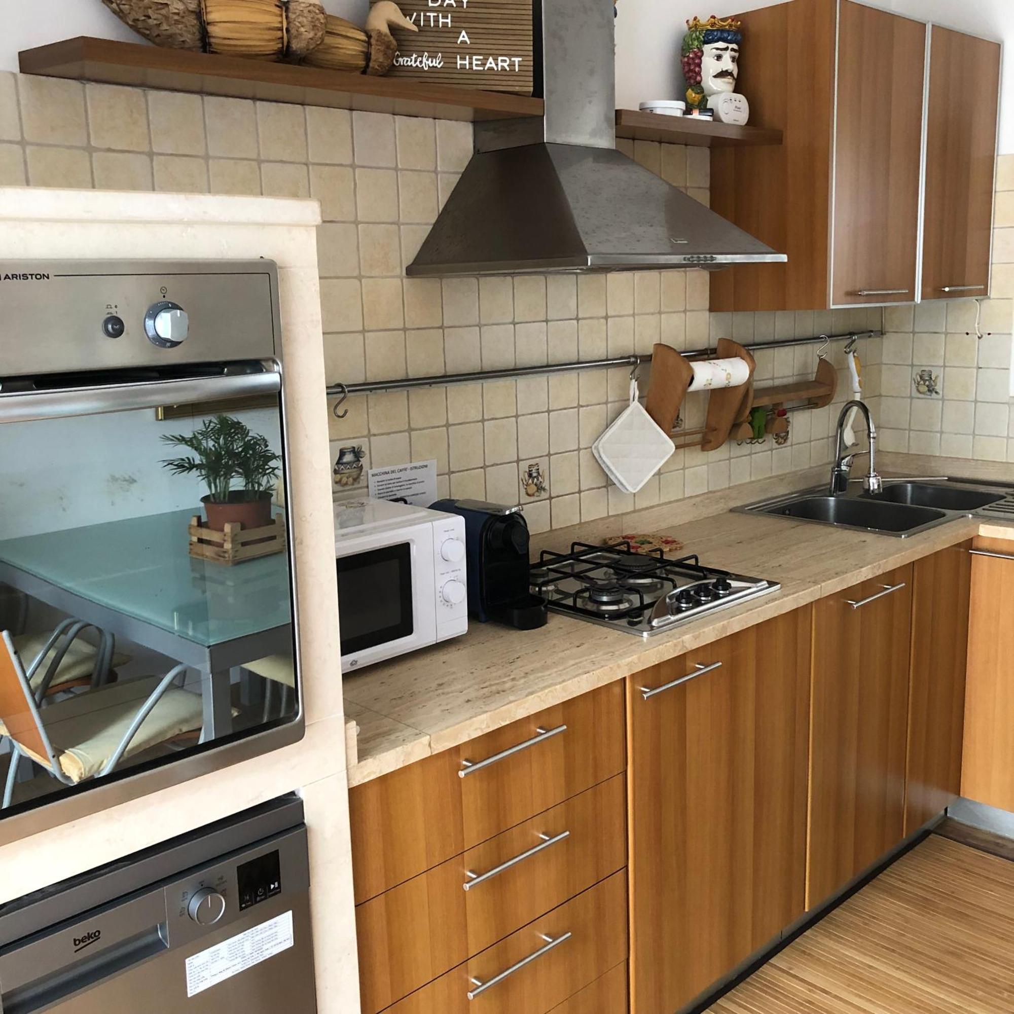 Casa Dorina Charme E Comfort A 100 M Dal Mare Donnalucata  Kültér fotó